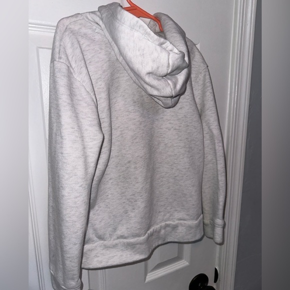 Puma Sweatshirt - Picture 5 of 5